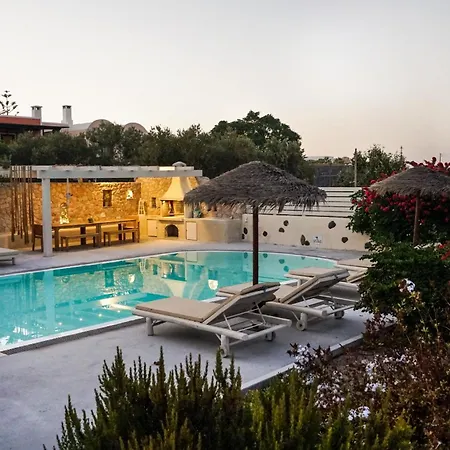Prázdninový dům Theros Santorini Kamári