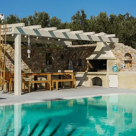 Prázdninový dům Theros Santorini *