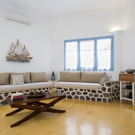 بيت للعطل Theros Santorini Kamári