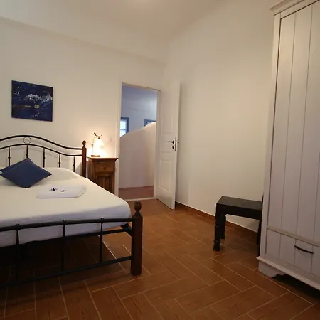 بيت للعطل Theros Santorini Kamári